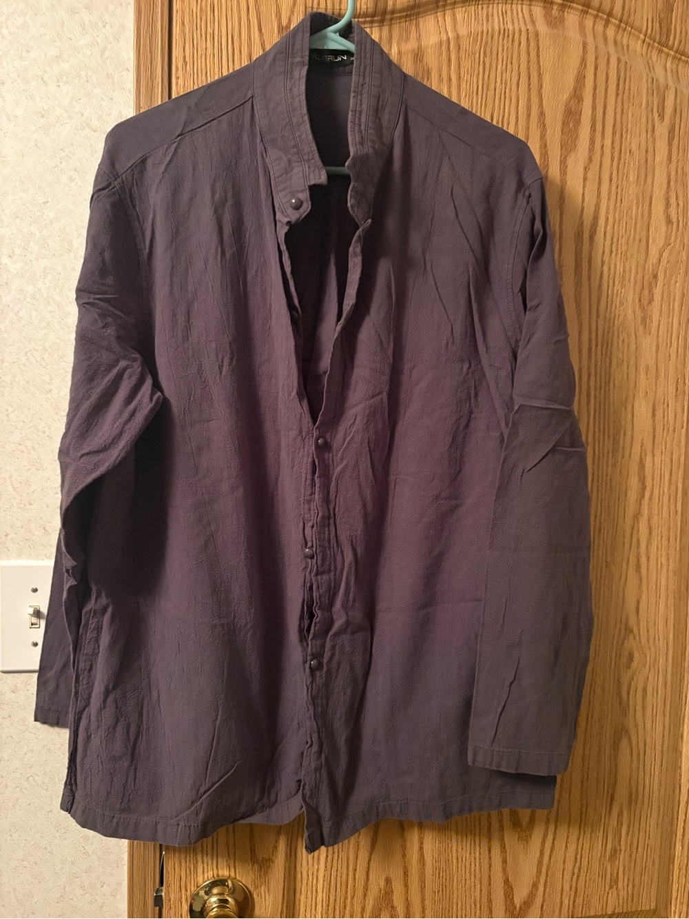 Men's Casual Button-Down Shirt in Deep Plum